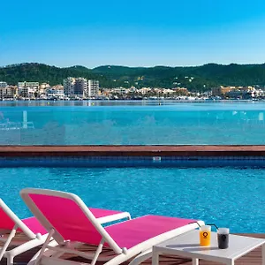 https://hotel-san-remo.ibizaislandhotels.net