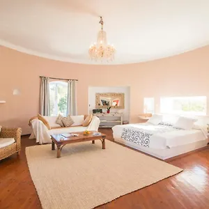 https://agroturismo-can-talaias.ibizaislandhotels.net